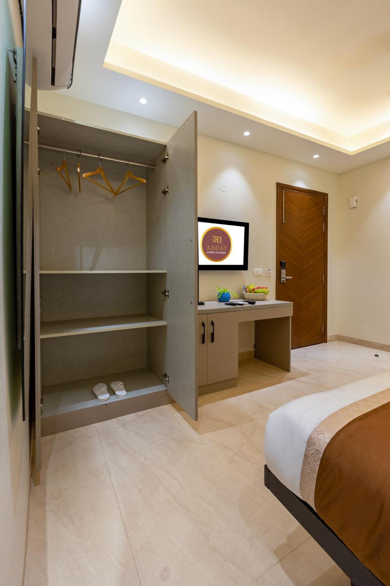 Hotel Ginger Palace Delhi Airport New Delhi Eksteriør billede