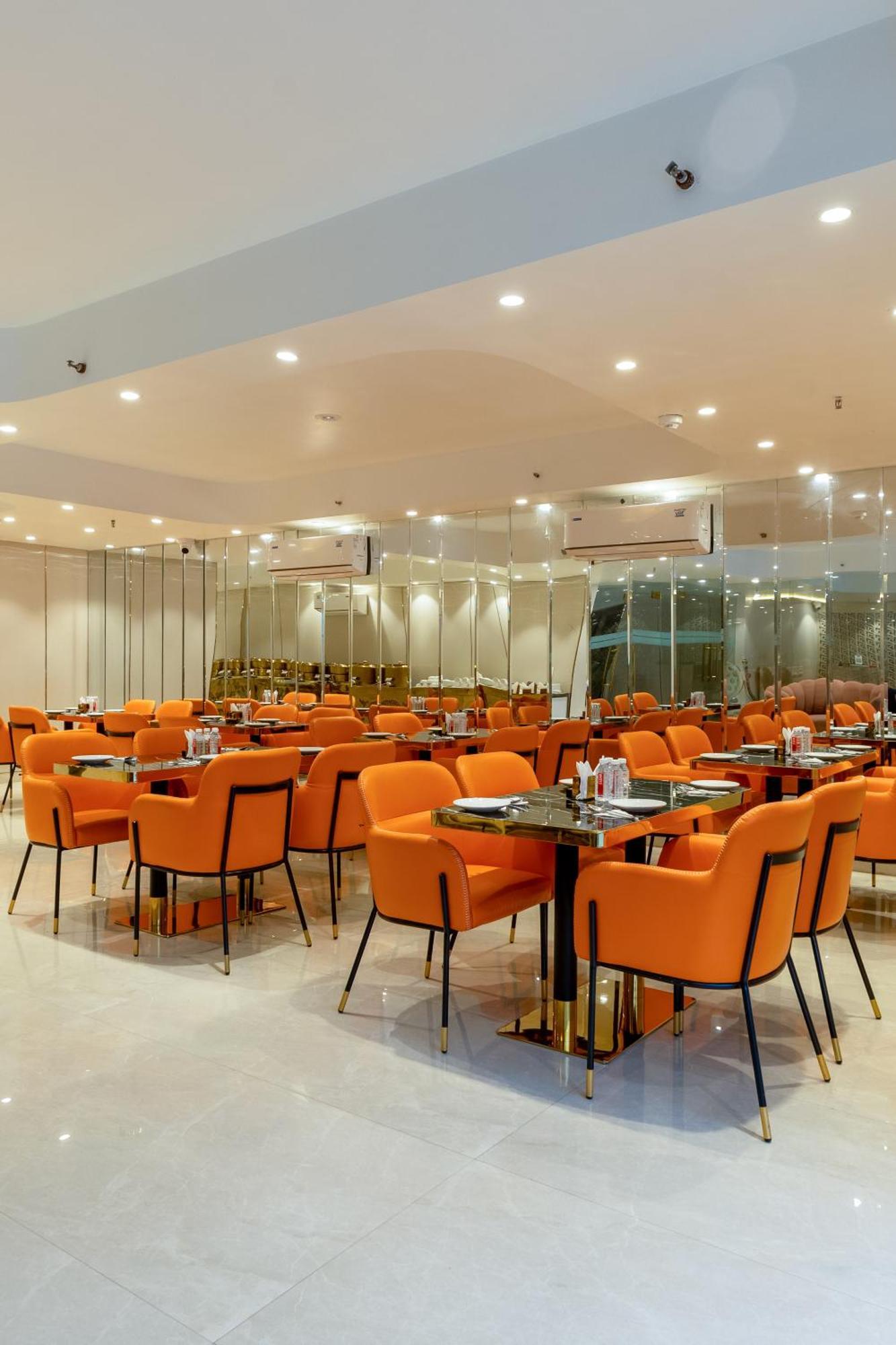 Hotel Ginger Palace Delhi Airport New Delhi Eksteriør billede
