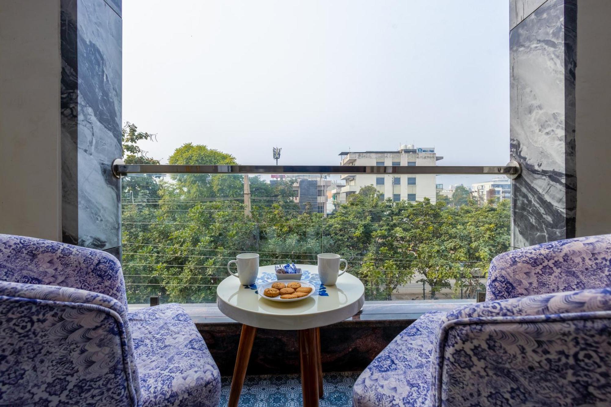 Hotel Ginger Palace Delhi Airport New Delhi Eksteriør billede